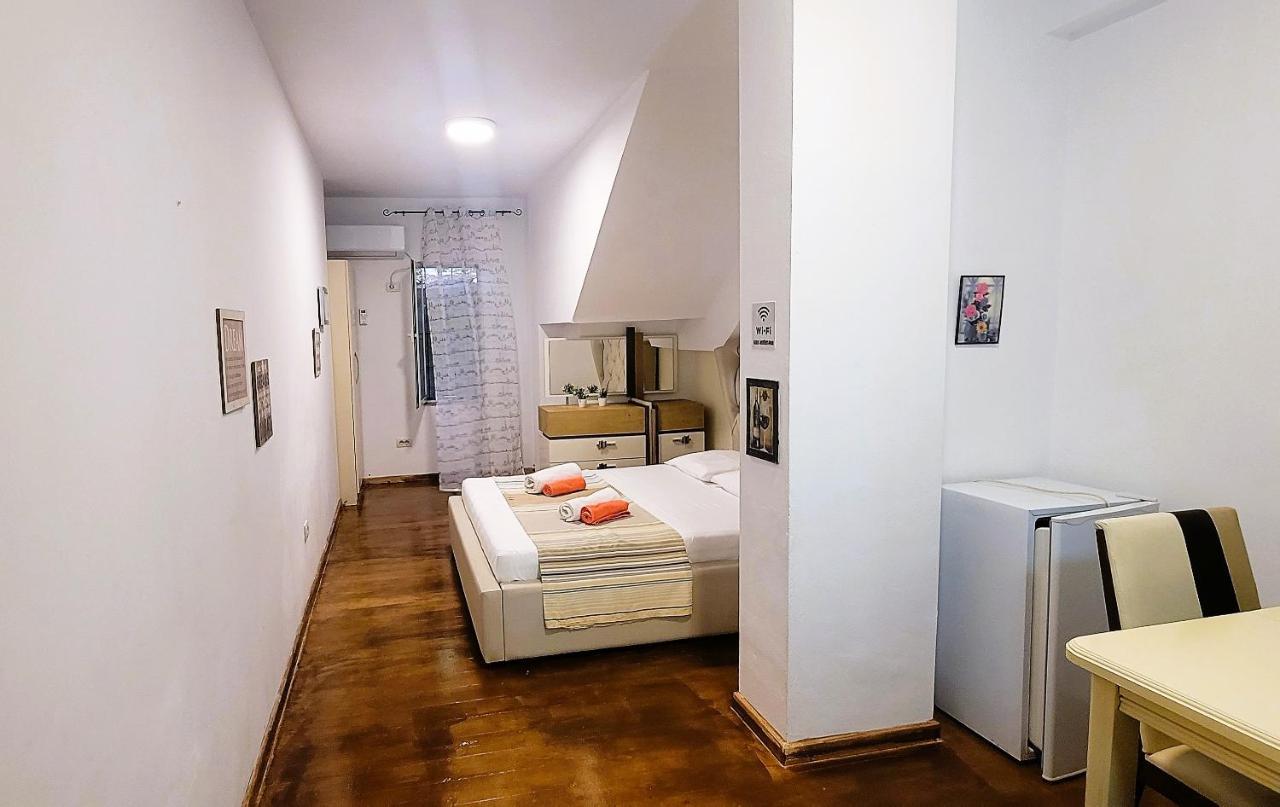 Apartament Studenti Studio'S Tirana Zewnętrze zdjęcie