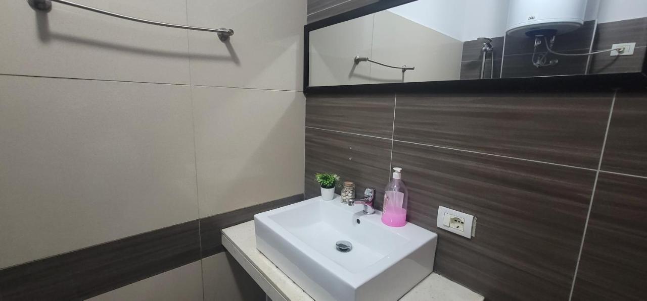 Apartament Studenti Studio'S Tirana Zewnętrze zdjęcie