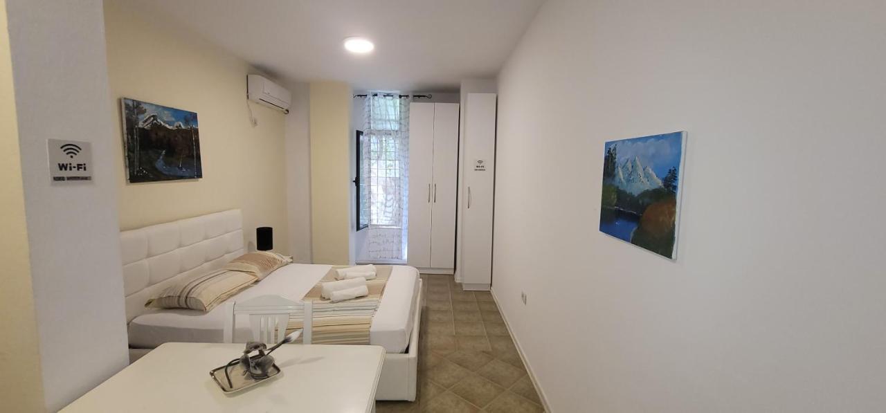 Apartament Studenti Studio'S Tirana Zewnętrze zdjęcie